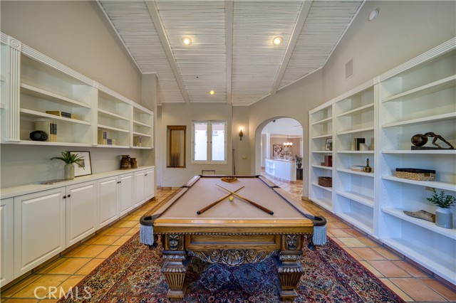 1220 Bassi Drive, San Luis Obispo CA: https://media.crmls.org/medias/1c1abbc7-3c3e-4196-bf94-93bd25ac0376.jpg