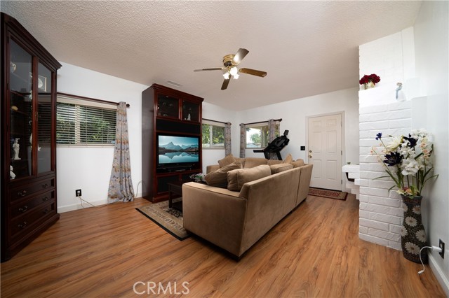 1626 Grove Place, Fullerton CA: https://media.crmls.org/medias/1c1ae210-8cdf-4cdd-baa4-c7092581b38f.jpg