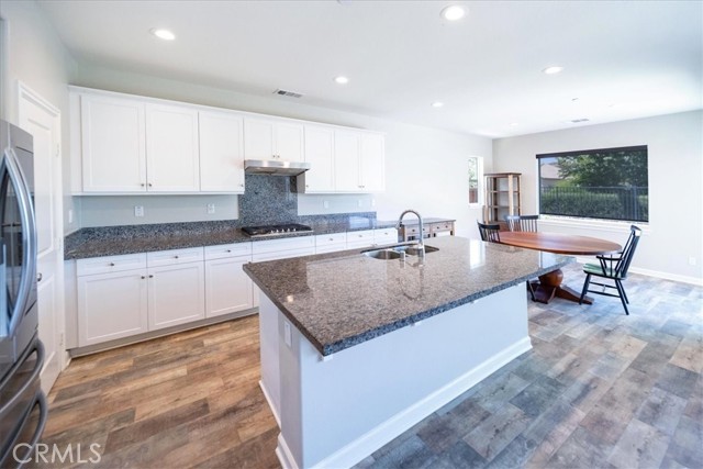 Detail Gallery Image 18 of 72 For 27613 Headsail Dr, Menifee,  CA 92585 - 4 Beds | 3/1 Baths