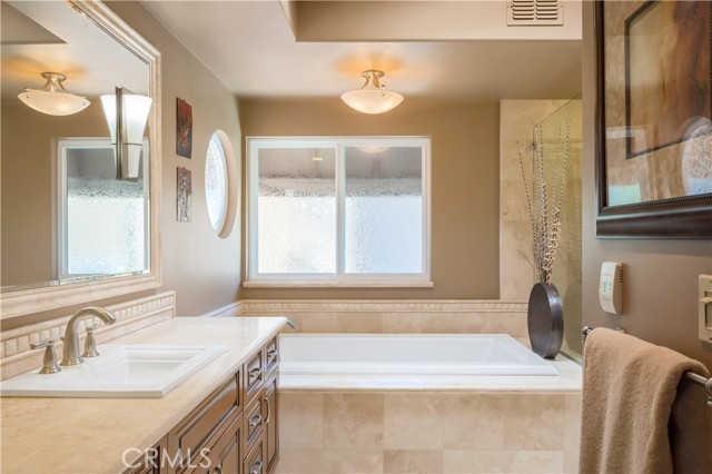 Detail Gallery Image 20 of 47 For 40512 Corte De Opalo, Murrieta,  CA 92562 - 5 Beds | 4 Baths