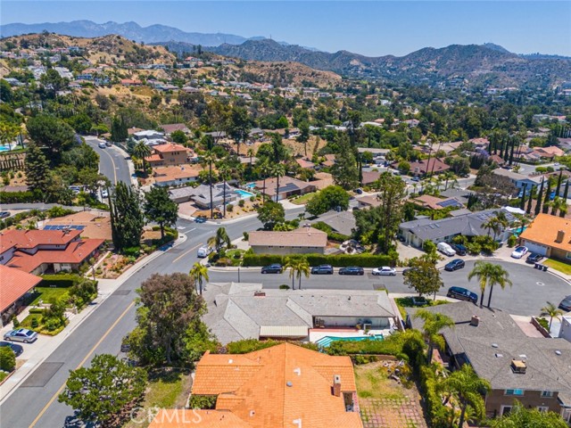 Detail Gallery Image 72 of 75 For 1801 Greenbriar Rd, Glendale,  CA 91207 - 3 Beds | 3 Baths