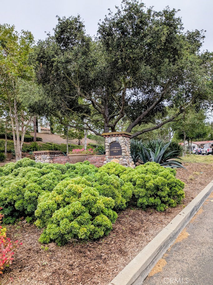 https://media.crmls.org/medias/1c1ce636-de9e-4309-b361-017783c6e1d8.jpg?preset=X-Large