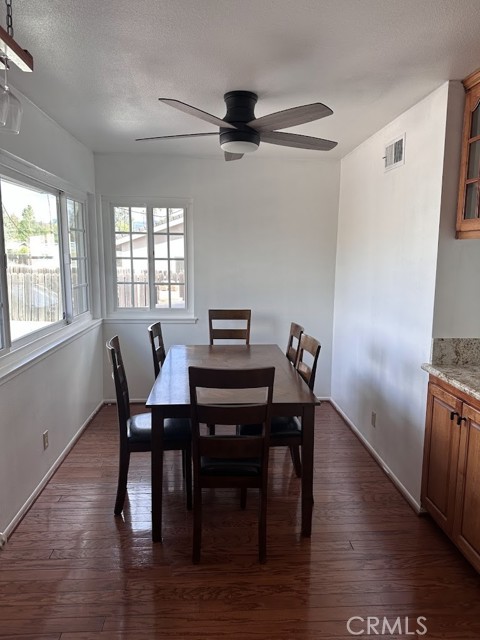 Detail Gallery Image 18 of 48 For 31156 Danelaw, Redlands,  CA 92373 - 4 Beds | 2/1 Baths