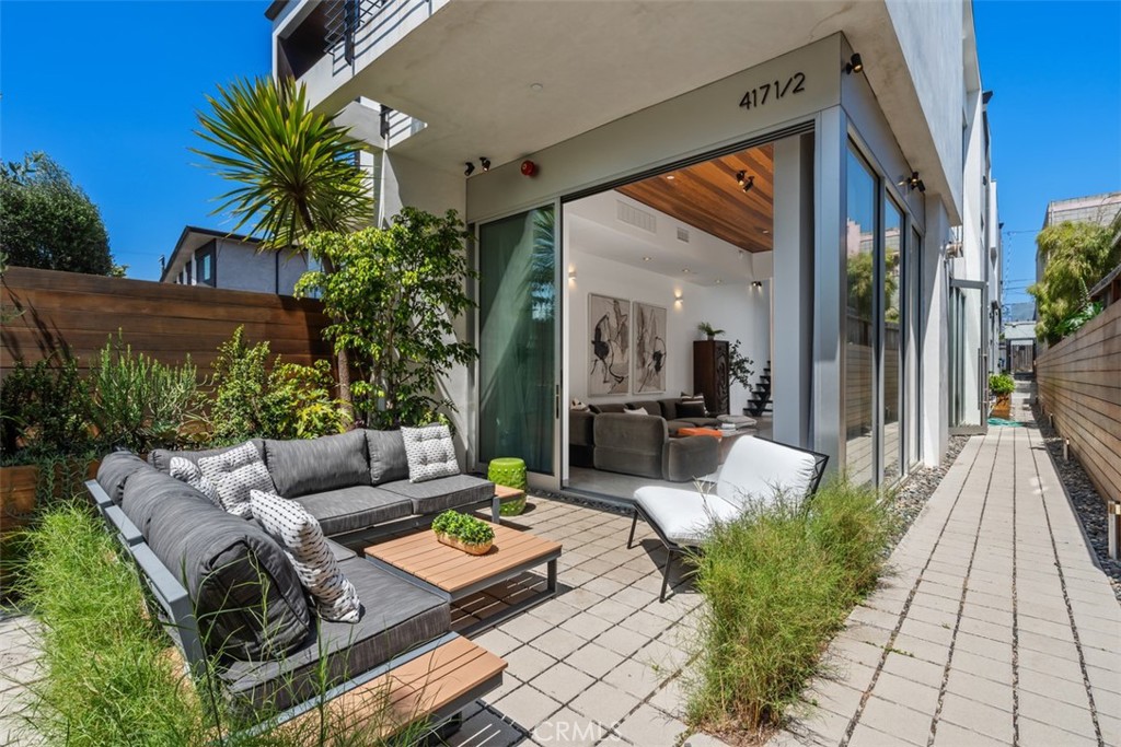 417 Sunset Avenue #1.2