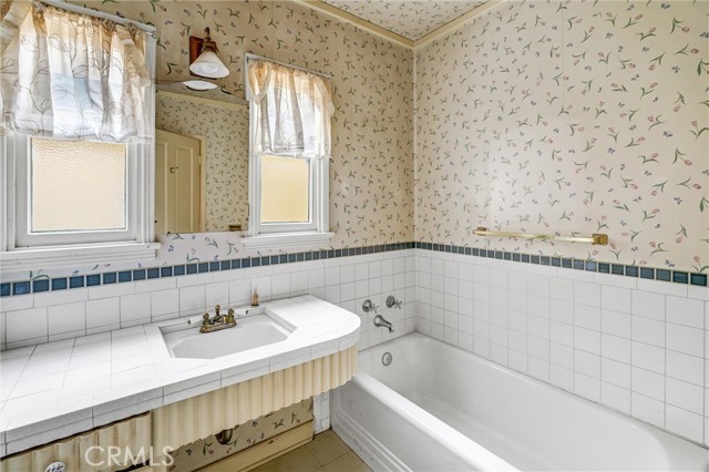 Detail Gallery Image 17 of 34 For 2832 Washington, Santa Monica,  CA 90403 - 2 Beds | 2 Baths