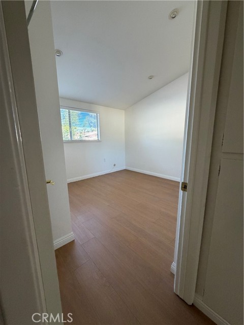 Detail Gallery Image 21 of 45 For 19204 Avenue of the Oaks, Newhall,  CA 91321 - 2 Beds | 1 Baths