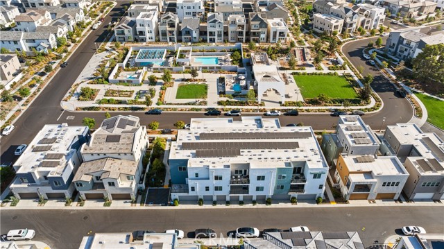 187 Biome, Irvine CA: https://media.crmls.org/medias/1c20909f-e0a0-423e-95ce-a94d22dabfcf.jpg