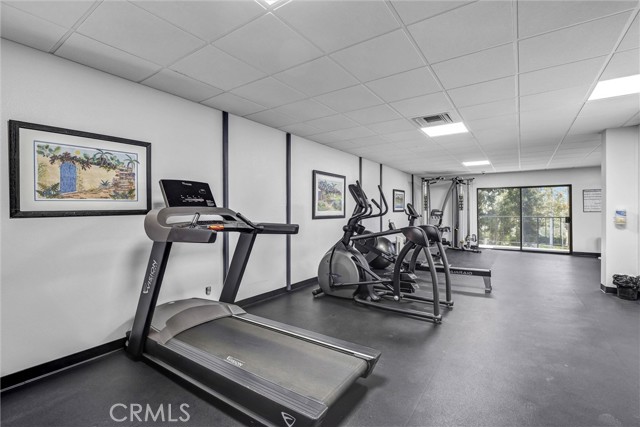 12400 Montecito Road, Seal Beach CA: https://media.crmls.org/medias/1c20a63d-b956-4cf2-80c8-0356718654ee.jpg