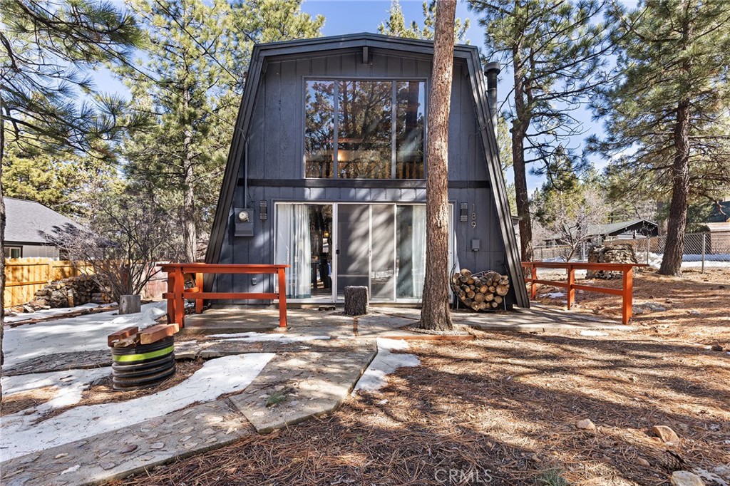 189 Moreno Lane
