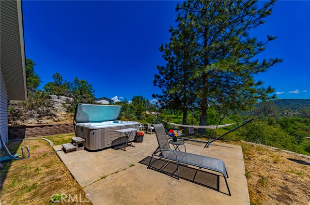 Detail Gallery Image 8 of 53 For 30951 N Dome Dr, Coarsegold,  CA 93614 - 3 Beds | 2 Baths