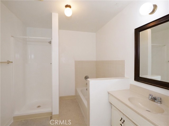 1569 W 218th Street, Torrance CA: https://media.crmls.org/medias/1c244610-a0d3-4e67-b35b-6d996b1a96b5.jpg