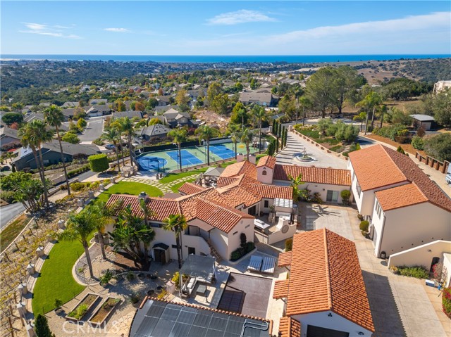 Detail Gallery Image 4 of 75 For 515 Windermere Ln, Arroyo Grande,  CA 93420 - 7 Beds | 8/1 Baths