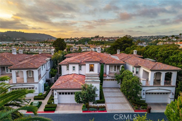 Front Image Thumbnail for CRLG26127574