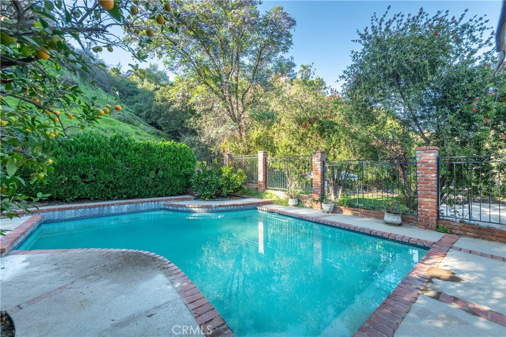 MLS #SR25269137 image #13