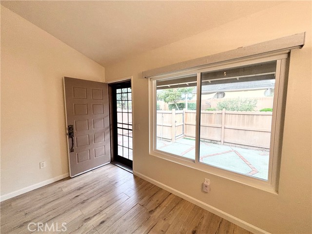 Detail Gallery Image 5 of 21 For 1709 Avenida Selva, Fullerton,  CA 92833 - 2 Beds | 2 Baths