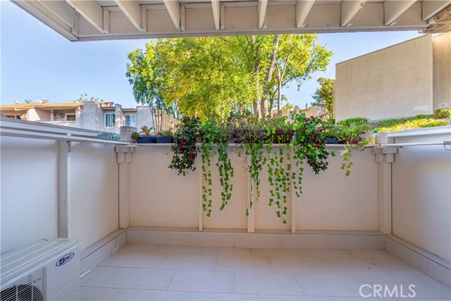 Detail Gallery Image 16 of 21 For 28947 Thousand Oaks #139,  Agoura Hills,  CA 91301 - 2 Beds | 1 Baths