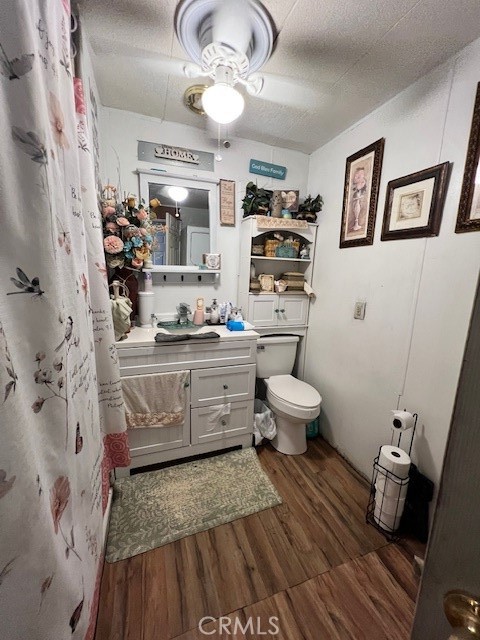 Detail Gallery Image 8 of 11 For 13892 Pioneer Road, Space 29a 29a,  Apple Valley,  CA 92307 - 2 Beds | 1 Baths