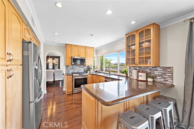 Detail Gallery Image 7 of 27 For 27795 Higuera, Mission Viejo,  CA 92691 - 4 Beds | 2/1 Baths
