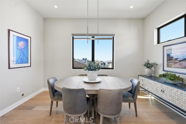 Image 17 of 49 For 959 5th Street  A