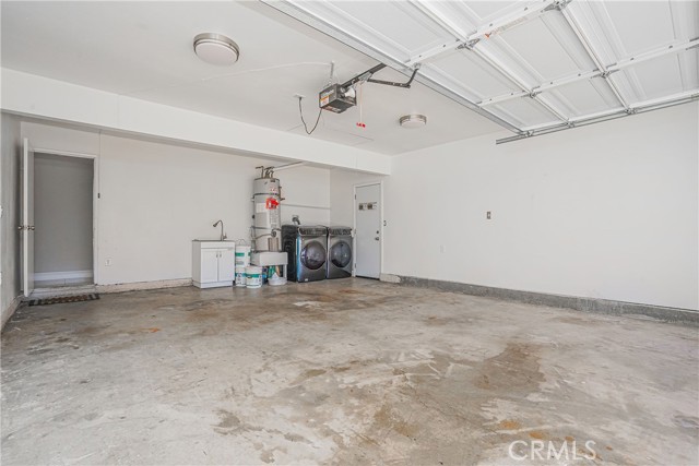 6053 Ronald Circle, Cypress CA: https://media.crmls.org/medias/1c279199-b992-4abf-8d0d-6571662eb06e.jpg