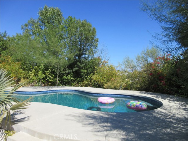 24300 Hatteras Street photo 34