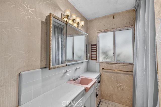 Detail Gallery Image 17 of 31 For 909 Montgomery, Hermosa Beach,  CA 90254 - 2 Beds | 2 Baths