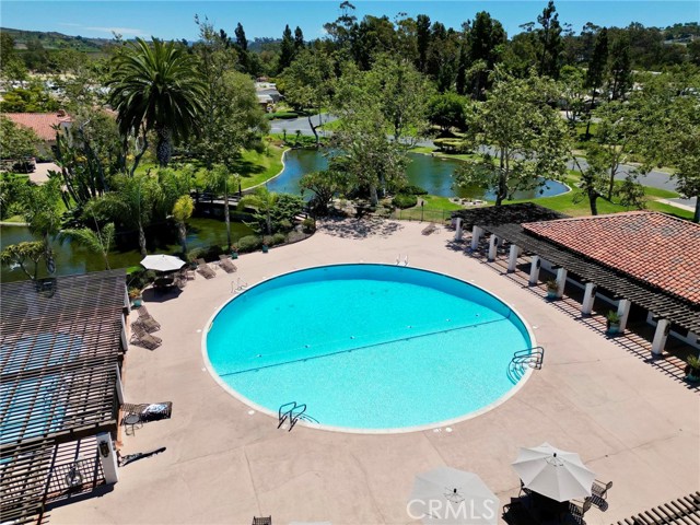 5108 Don Miguel Drive, Carlsbad CA: https://media.crmls.org/medias/1c28be5e-24b2-4dd5-bba7-27689a59a430.jpg