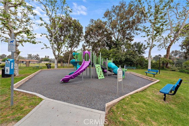 Detail Gallery Image 30 of 32 For 22982 via Cereza #1,  Mission Viejo,  CA 92691 - 2 Beds | 1 Baths