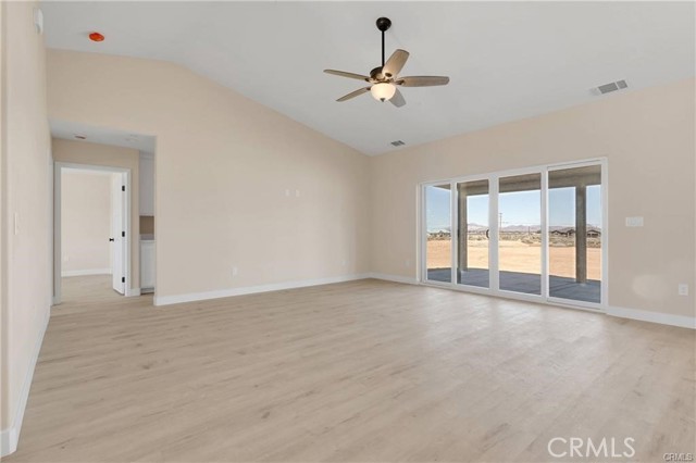 10628 Pauhaska Road, Apple Valley CA: https://media.crmls.org/medias/1c28e83c-43ca-4218-92e0-595835d3c83b.jpg