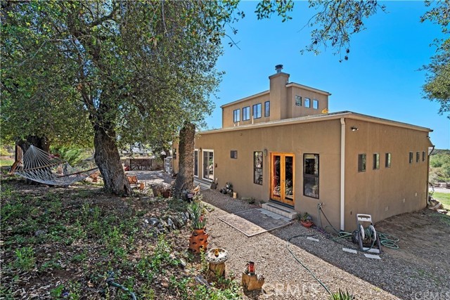 10950 Fox Springs Road, Murrieta CA: https://media.crmls.org/medias/1c2922b5-d61d-4bdd-80bc-fcf552a62c83.jpg