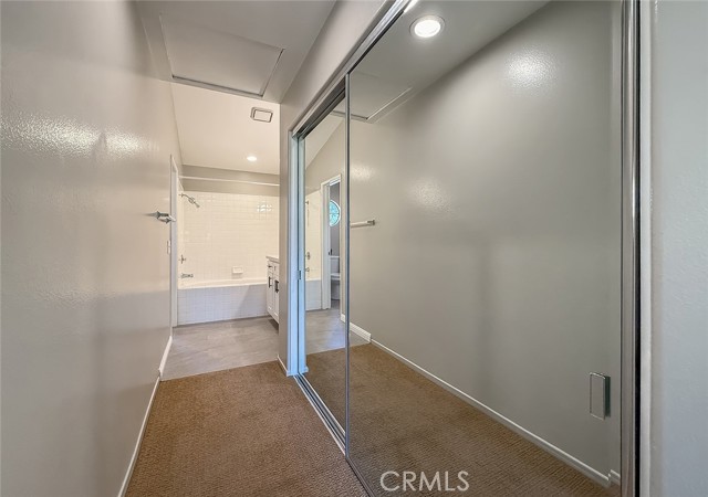 4766 Taranto Way, Oak Park CA: https://media.crmls.org/medias/1c293696-e985-4465-bf21-b8518c7289c2.jpg