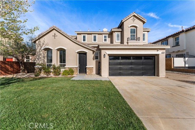 Detail Gallery Image 2 of 69 For 37920 Pisces Cir, Palmdale,  CA 93552 - 5 Beds | 4 Baths