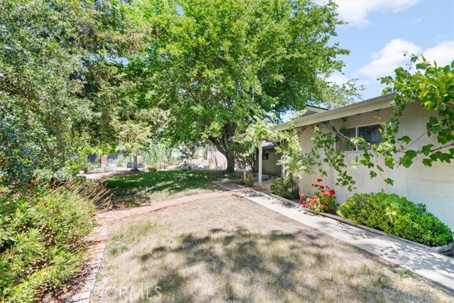 7480 Cortina Avenue, Atascadero CA: https://media.crmls.org/medias/1c2968d6-5eec-48cd-b26b-97ce59243632.jpg