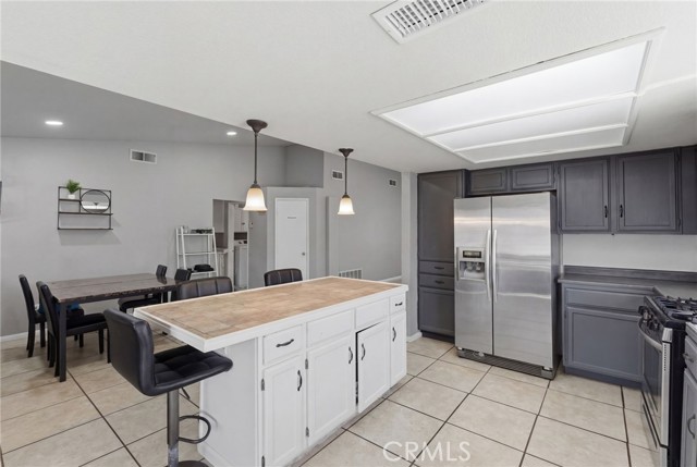 Detail Gallery Image 7 of 25 For 16488 Mountain Street, Lake Elsinore,  CA 92530 - 4 Beds | 2 Baths