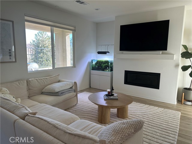 24218 Hillcrest Drive, Corona, California 92883, 3 Bedrooms Bedrooms, ,2 BathroomsBathrooms,Residential Lease,For Rent,24218 Hillcrest Drive,CRCV24235033