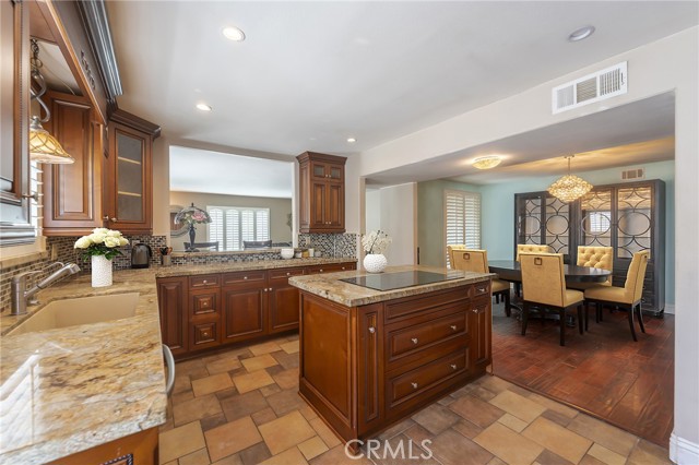 Detail Gallery Image 1 of 1 For 5831 Gloucester Cir, Westminster,  CA 92683 - 4 Beds | 2 Baths