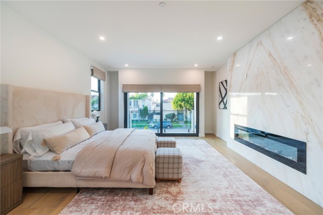 Detail Gallery Image 30 of 49 For 422 20th St, Huntington Beach,  CA 92648 - 3 Beds | 4/1 Baths