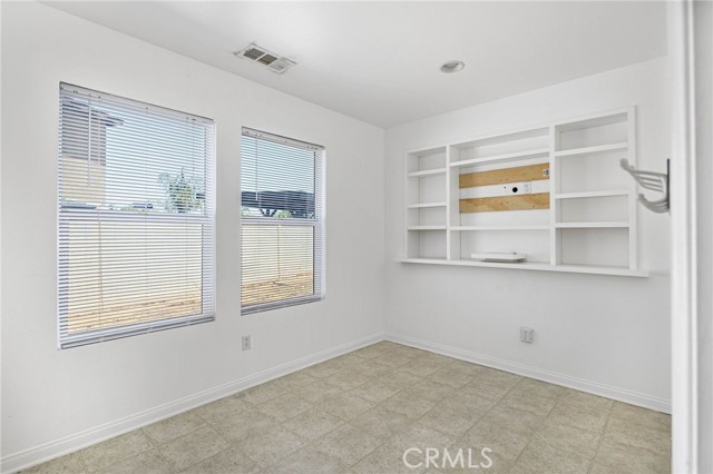 Detail Gallery Image 22 of 45 For 89 Muir Woods Rd, Perris,  CA 92570 - 5 Beds | 2/1 Baths