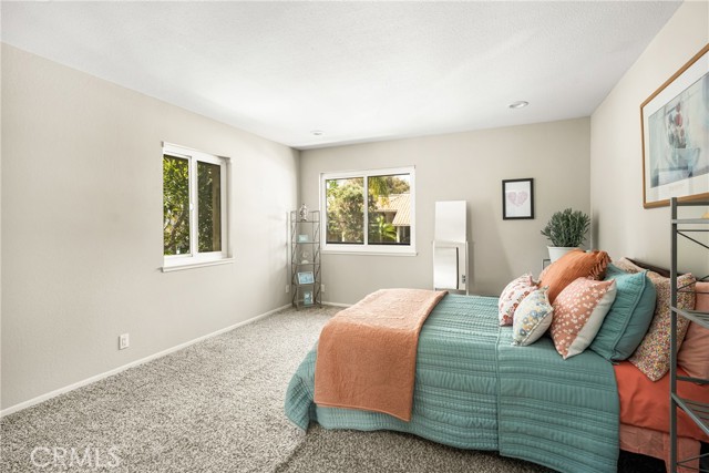 7648 Bay Drive, Huntington Beach CA: https://media.crmls.org/medias/1c2b091e-817d-45d5-91f0-f77ecc654bd0.jpg