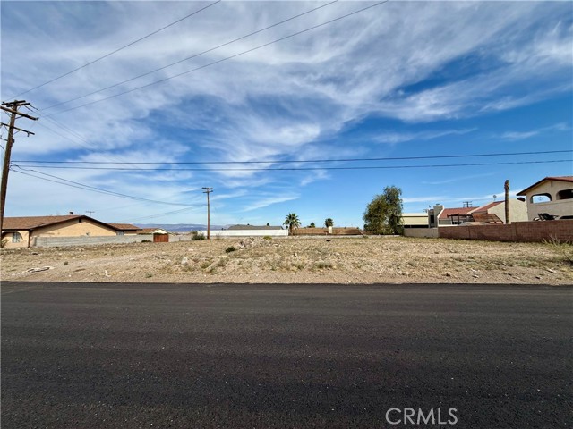 Detail Gallery Image 3 of 3 For 0 Parkway, Needles,  CA 92363 - – Beds | – Baths