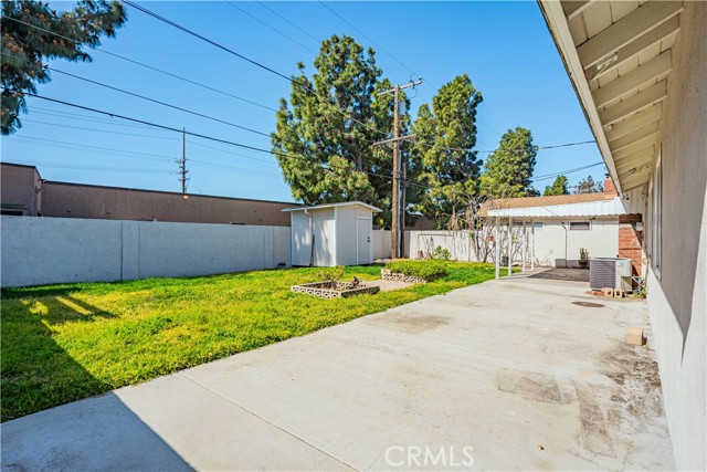 Detail Gallery Image 31 of 40 For 5220 E Minuet Ln, Anaheim,  CA 92807 - 4 Beds | 2 Baths