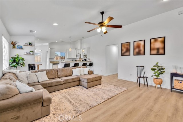 Detail Gallery Image 7 of 42 For 5947 Lupine Ave, Twentynine Palms,  CA 92277 - 4 Beds | 2 Baths