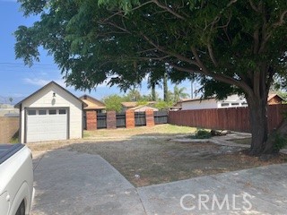 1130 Webster Street, Redlands CA: https://media.crmls.org/medias/1c2d742f-7459-4327-aa08-847c4ce098c8.jpg