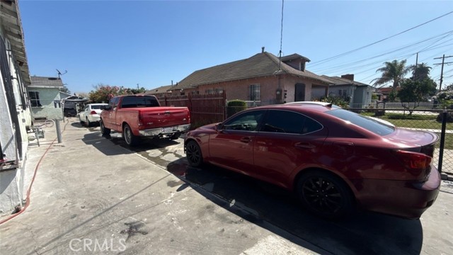 Detail Gallery Image 7 of 8 For 9602 Holmes Ave, Los Angeles,  CA 90002 - – Beds | – Baths