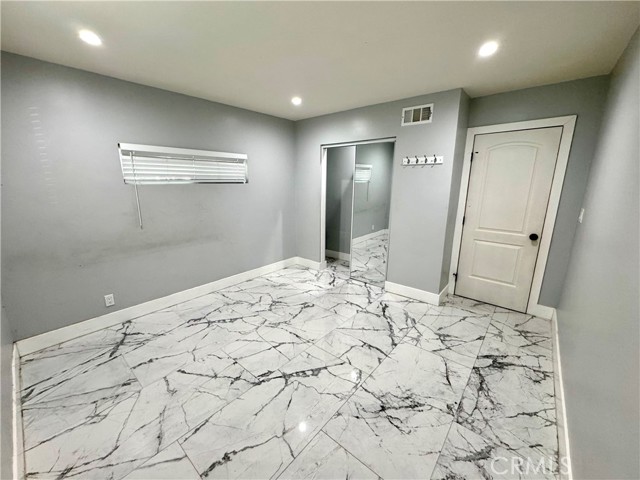 4628 W Simmons Avenue, Orange CA: https://media.crmls.org/medias/1c3119b8-654e-4f35-a38d-a4a278ec6928.jpg