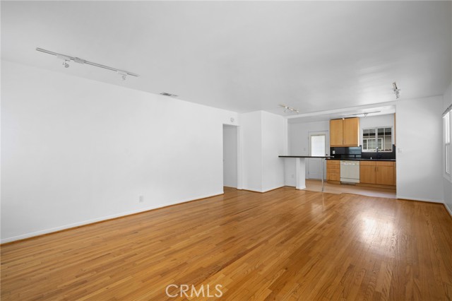Detail Gallery Image 6 of 25 For 2816 El Caminito, La Crescenta,  CA 91214 - 2 Beds | 1 Baths