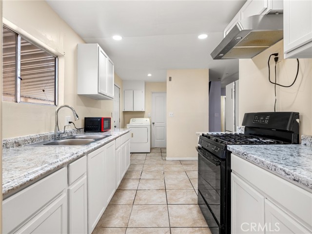 Detail Gallery Image 8 of 23 For 1000 Windy Pass #97,  Barstow,  CA 92311 - 3 Beds | 2 Baths