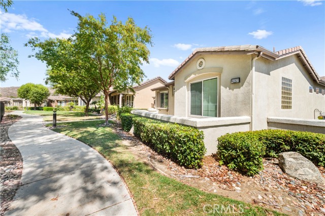 Detail Gallery Image 1 of 41 For 8217 Carnoustie Ave, Hemet,  CA 92545 - 2 Beds | 2 Baths
