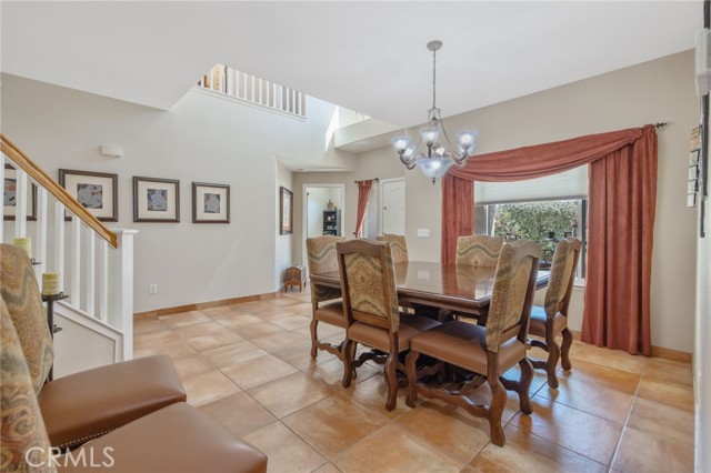 Detail Gallery Image 8 of 75 For 6030 W Country Ct, Visalia,  CA 93277 - 4 Beds | 2/1 Baths