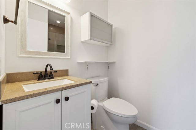 Detail Gallery Image 11 of 48 For 23320 Western Ave #D,  Harbor City,  CA 90710 - 3 Beds | 2 Baths